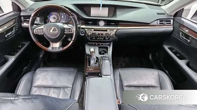 Lexus New ES300h id 3434757 из Кореи 17