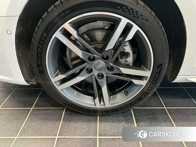 Audi A4L id 4275789 из Китая 7