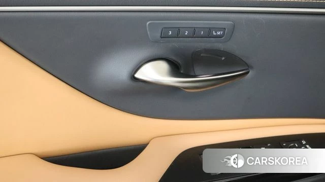 Lexus ES300h 7th generation id 4686428 из Кореи 11