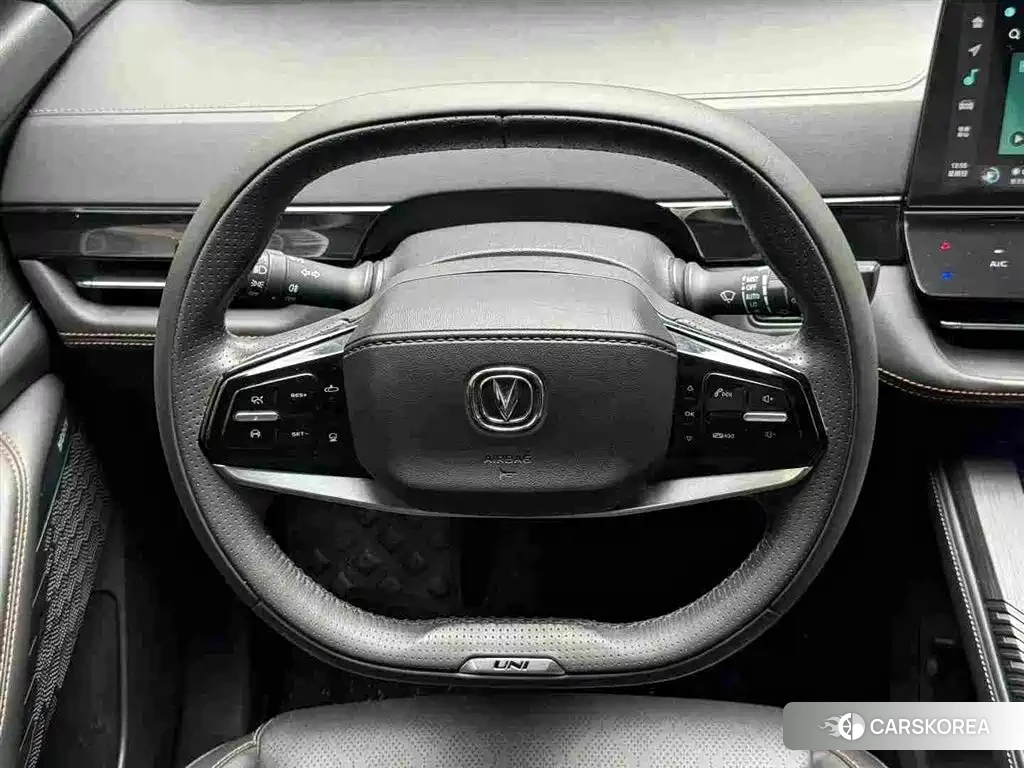 Chang'an Changan UNI-K Smart iDD id 4548374 из Китая 7