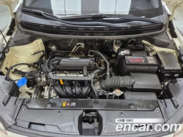 Kia Stonic id 2927724 из Кореи 17