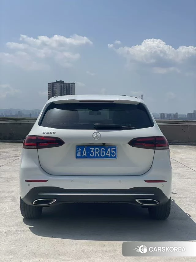 Mercedes-Benz Class B id 4272688 из Китая 9