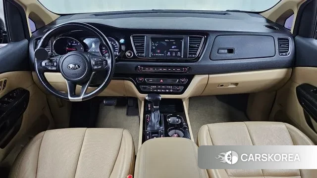 Kia The New Carnival id 3552578 из Кореи 17