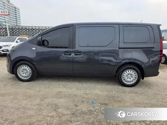 Hyundai Staria id 3306688 из Кореи 14