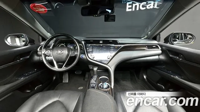 Toyota Camry (XV70) id 2870805 из Кореи 17