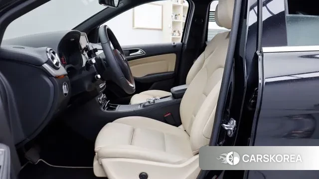 Mercedes-Benz B-Class W246 id 3757114 из Кореи 17