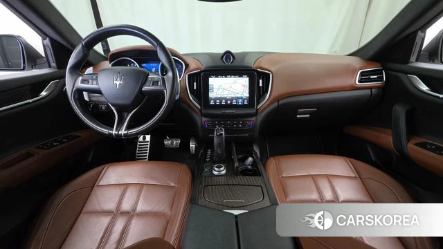 Maserati Ghibli id 4764538 из Кореи 17