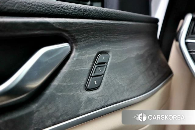 Jeep Grand Cherokee (WL) id 3982035 из Кореи 17