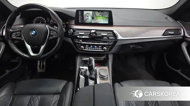 BMW 5 Series (G30) id 3505522 из Кореи 17