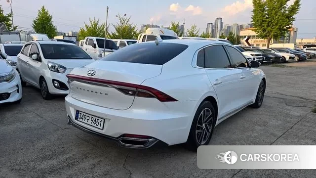 Hyundai The New Grandeur IG id 3059583 из Кореи 17