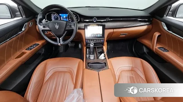 Maserati Quattroporte id 3525394 из Кореи 17