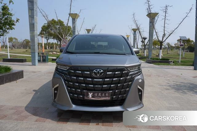 Toyota Elfa id 4239506 из Китая 9