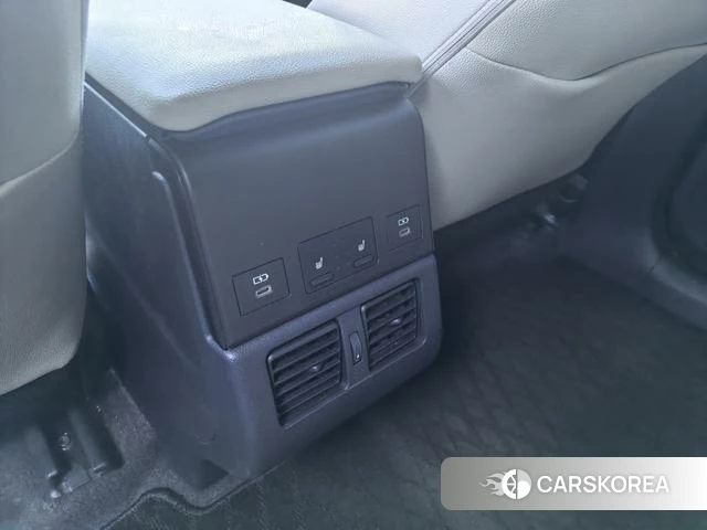 Toyota FAW bZ4X id 4291568 из Китая 13