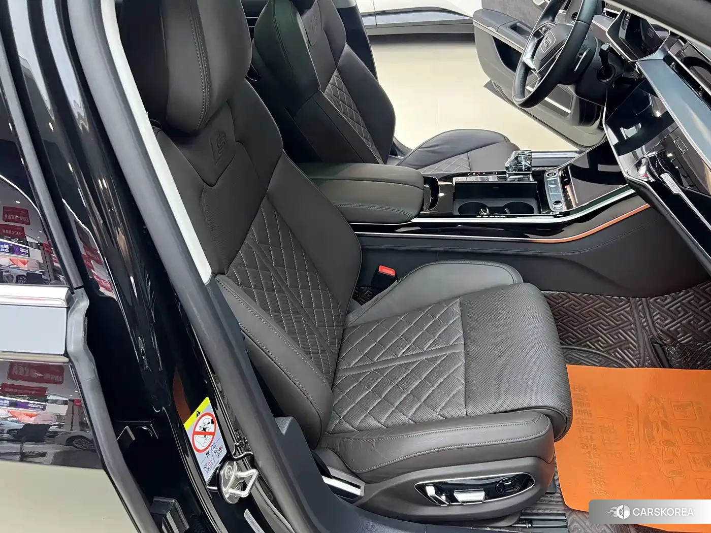 Audi A8 id 4674461 из Китая 21