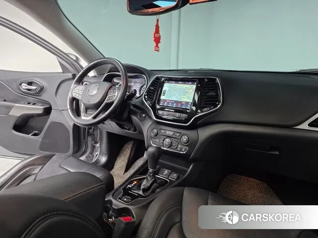 Jeep Cherokee (KL) id 3438534 из Кореи 17