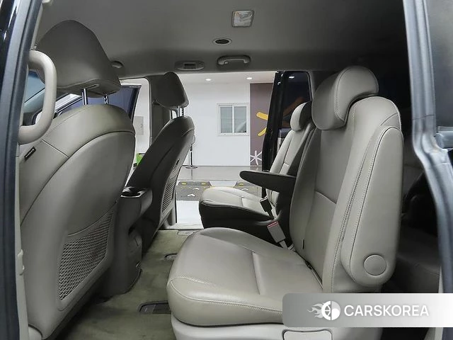 Kia All New Carnival id 4919013 из Кореи 17