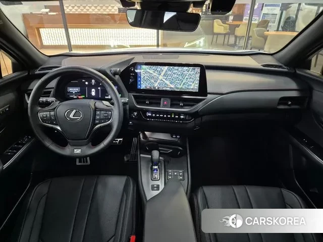 Lexus UX300h id 3185177 из Кореи 17