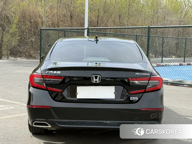 Honda Accord id 4291472 из Китая 8