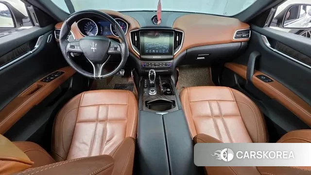 Maserati Ghibli id 3270210 из Кореи 17