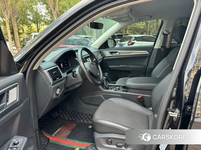 Volkswagen Tourang id 4353615 из Китая 7