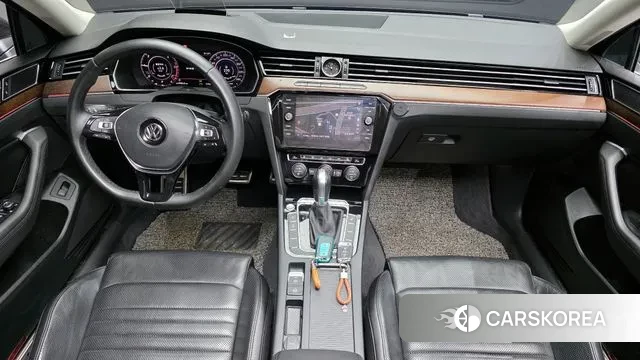 Volkswagen Passat GT (B8) id 3773123 из Кореи 17