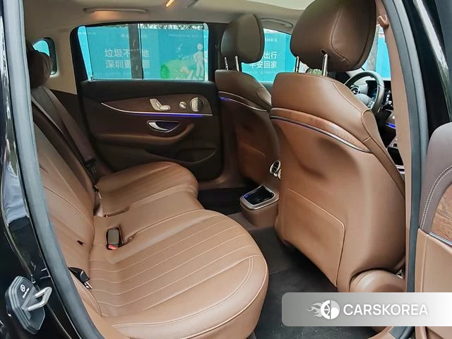 Mercedes-Benz E-class id 4274064 из Китая 9