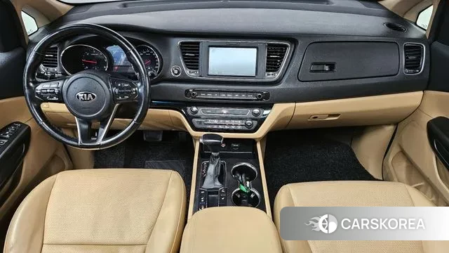 Kia The New Carnival id 3601823 из Кореи 17