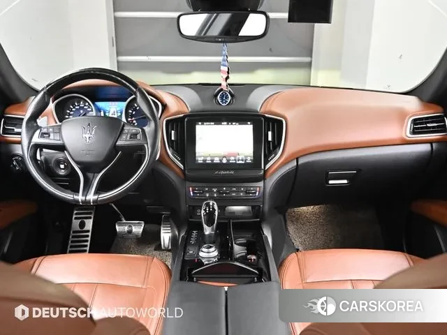 Maserati Ghibli id 3161978 из Кореи 17