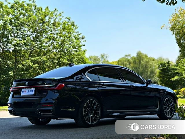 BMW 7 series id 4301571 из Китая 17