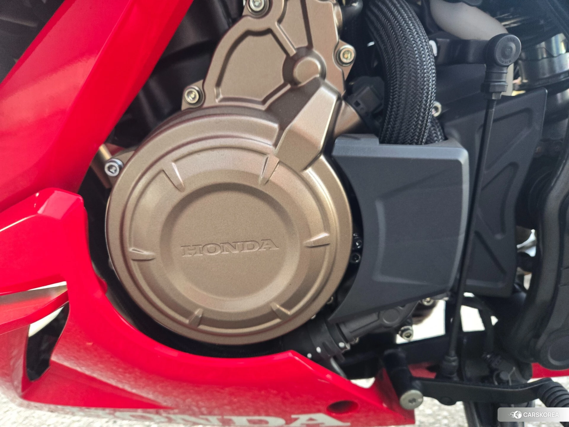 Honda CBR400R ABS id 3947901 из Японии 7