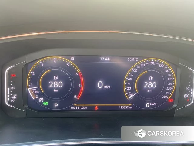Volkswagen Tiguan L id 4257975 из Китая 11