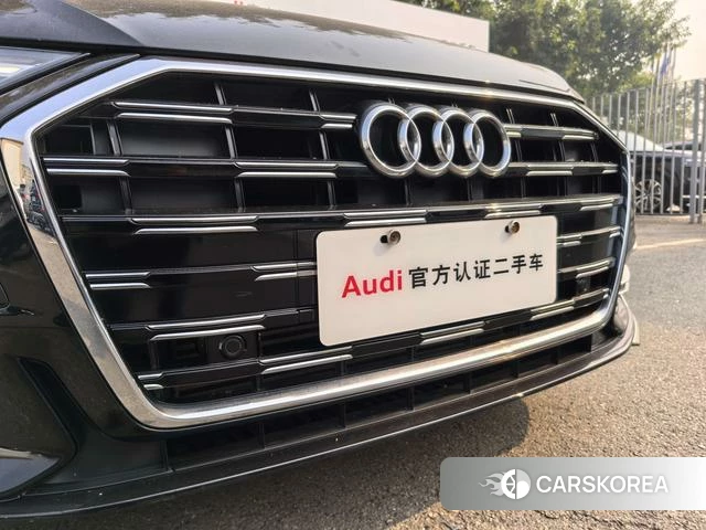 Audi A6L id 4290850 из Китая 20