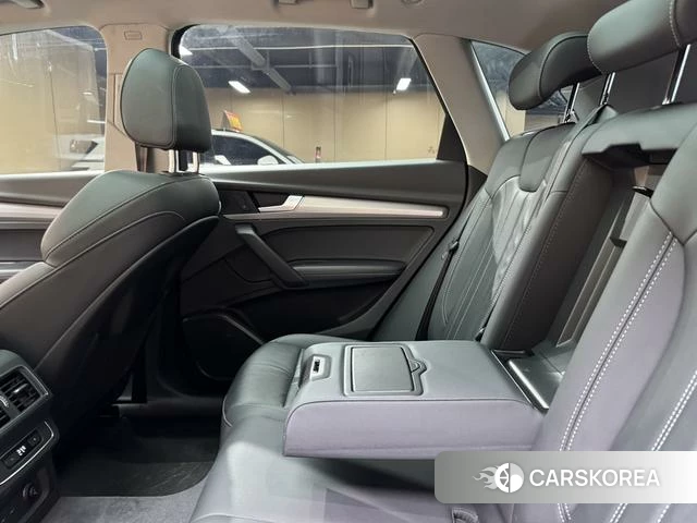 Audi Q5L Sportback id 4261588 из Китая 42