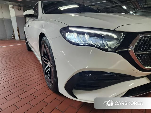 Mercedes-Benz E-Class W214 id 4892578 из Кореи 17