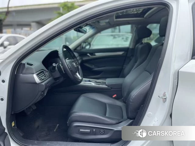 Honda Accord id 4307774 из Китая 7