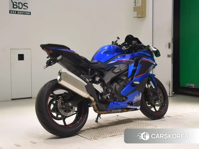 Проданный Kawasaki ZX-4R SE 2024 из Японии, фото 5