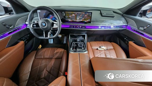 BMW 7 Series (G70) id 3902991 из Кореи 17