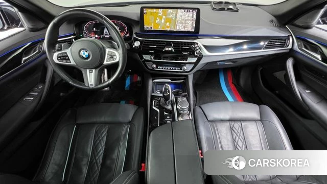 BMW 5 Series (G30) id 4350722 из Кореи 17