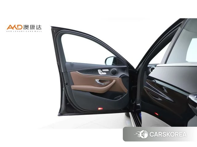 Mercedes-Benz E-class id 4256717 из Китая 7
