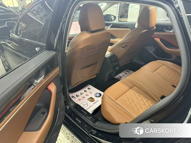 Volkswagen Magotan id 3913899 из Китая 7