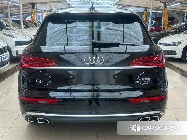 Audi Q5L id 4256719 из Китая 10