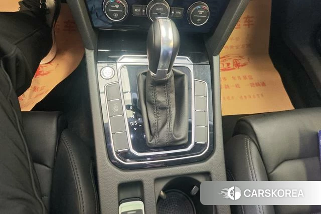 Volkswagen Magotan id 4218661 из Китая 14