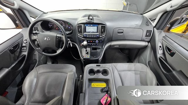 Hyundai The New Grand Starex id 3833651 из Кореи 17