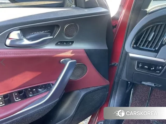 Kia Stinger id 3325296 из Кореи 7