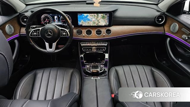 Mercedes-Benz E-Class W213 id 4574089 из Кореи 31