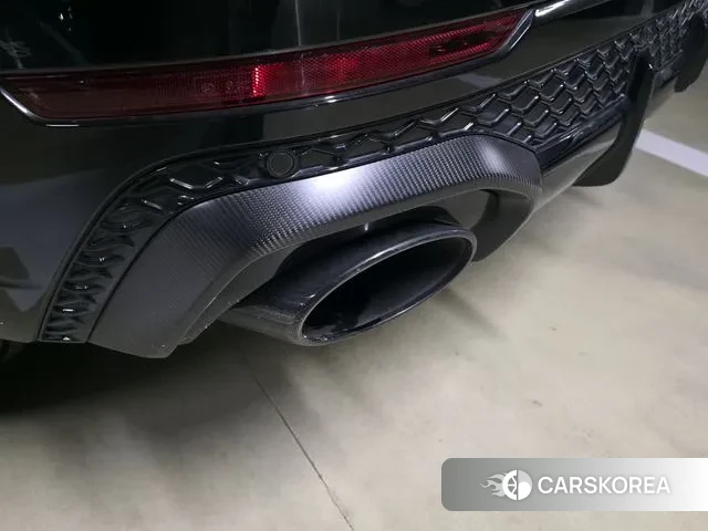 Audi RSQ8 (4M) id 3431369 из Кореи 17