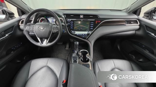 Toyota Camry (XV70) id 4251338 из Кореи 27