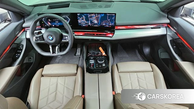 BMW 5 Series (G60) id 3850160 из Кореи 17