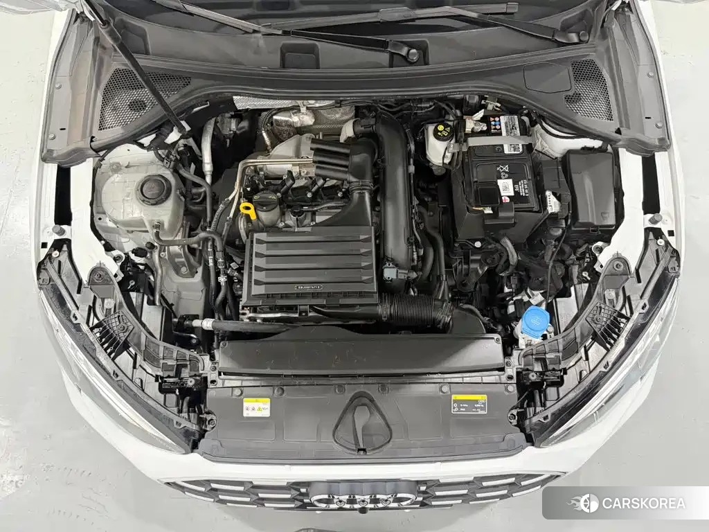 Audi A3 id 4606986 из Китая 10
