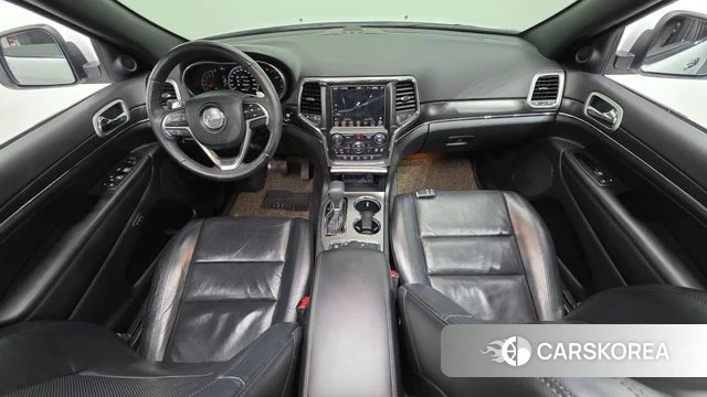 Jeep Grand Cherokee id 4384821 из Кореи 28